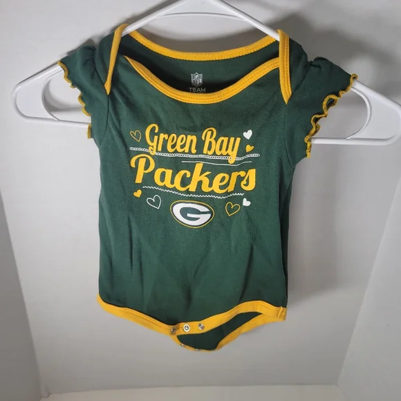 4 Green Bay Packers NFL Team Infant Girls Onesies - Picture 4 of 6